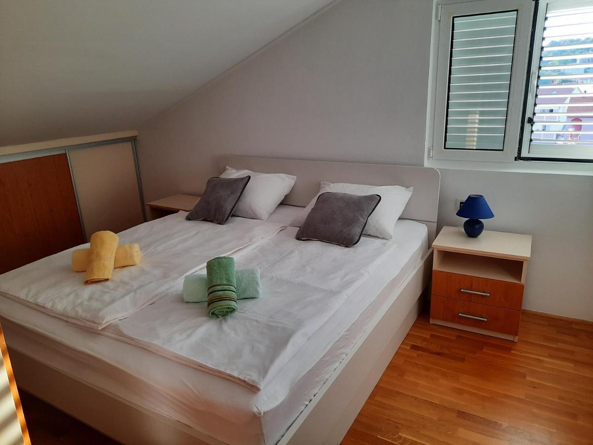 Apartman Martina Palit Buitenkant foto